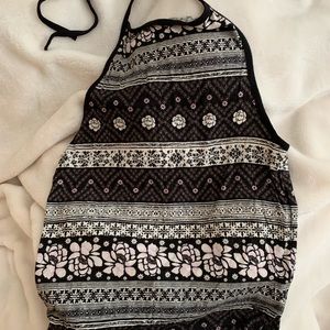Halter crop